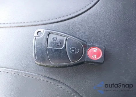 2004 Mercedes-Benz C 230 Kompressor Sport z USA, uszkodzony, nr VIN WDBRN40J94A569159